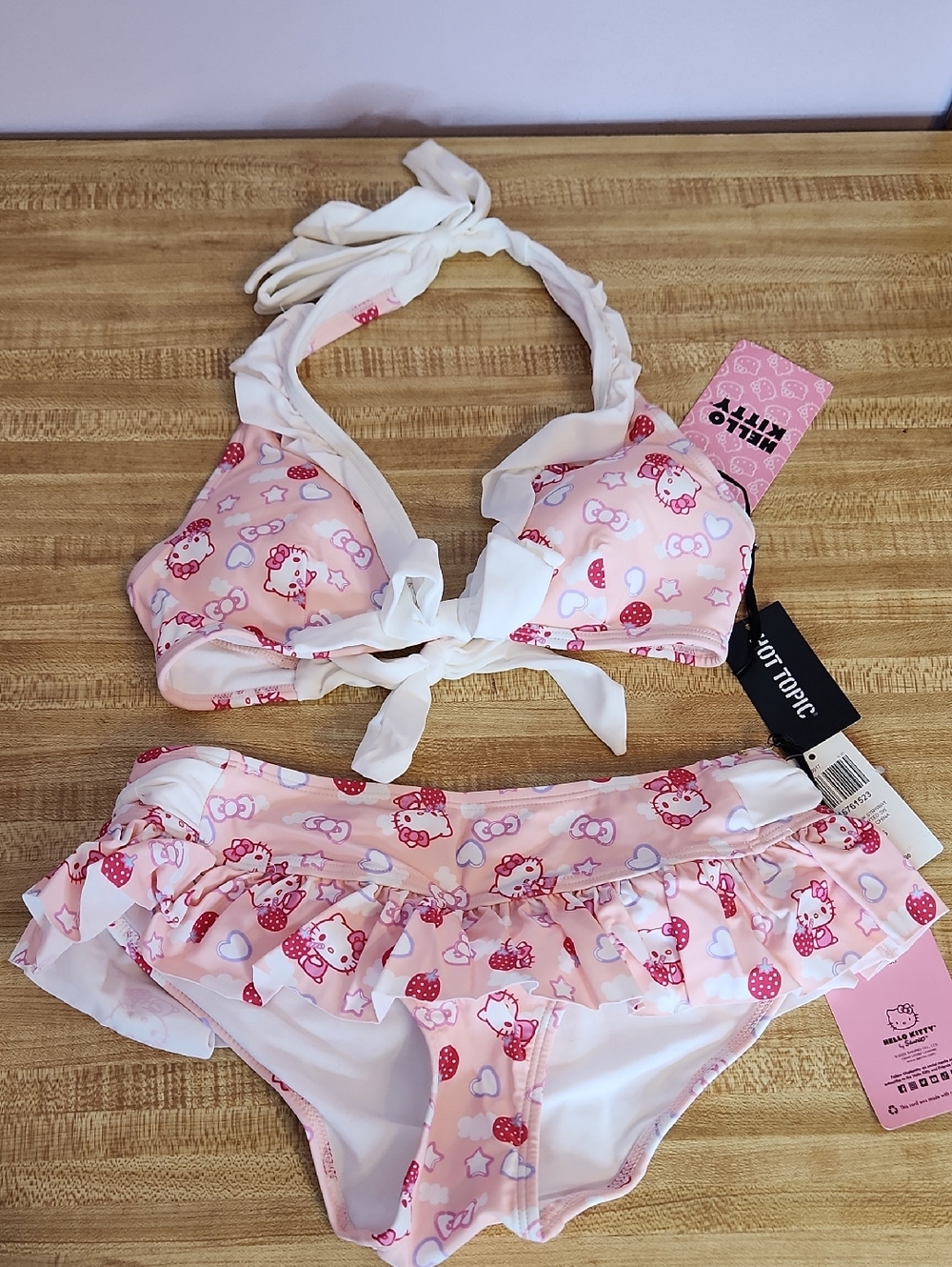 Hot Topic x Sanrio Hello Kitty Pink & White Bikini Set with Ruffle Skirt, XS - Picture 1 of 10